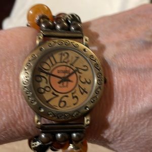 Vintage Women’s Chunky Brown Bead Gitano Watch